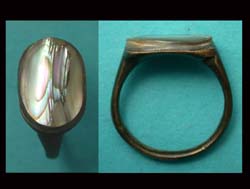 Ring, Men's, Mother of Pearl Cabochon, 17th-18th Cent. AD